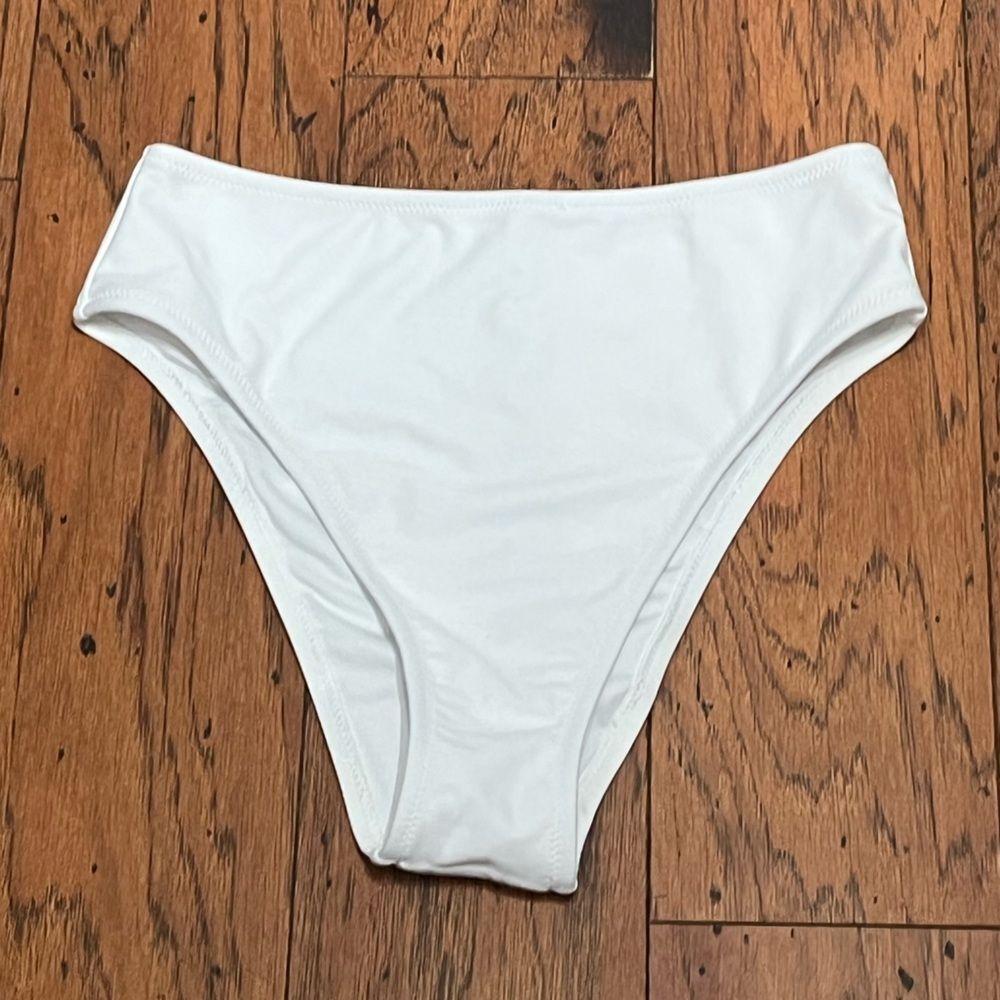 Relleciga White‎ Bikini Bottom, Size S, NWT